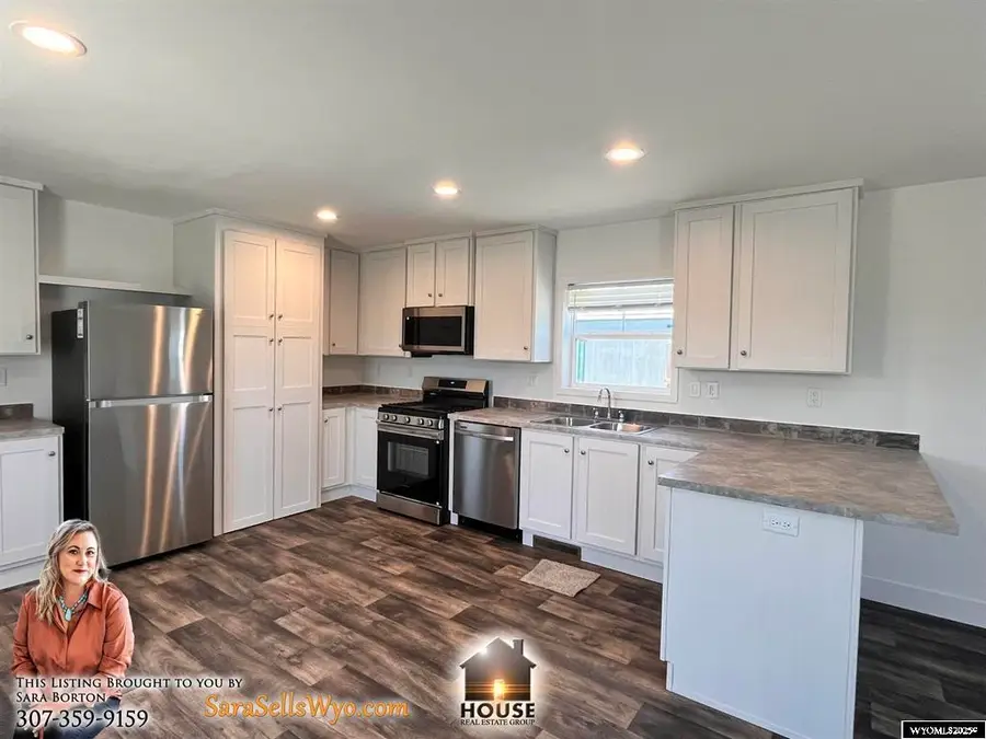 401 S Russell Lot 46 Avenue, Douglas, WY 82633 - #3