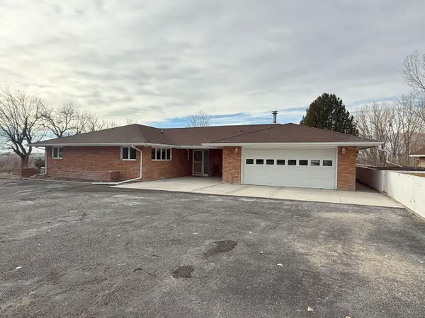 2443 W Main Street, Riverton, WY 82501