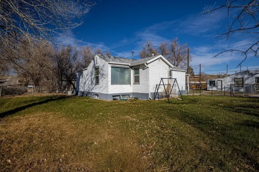 222 5th St, Mills, WY 82644 - Image #3