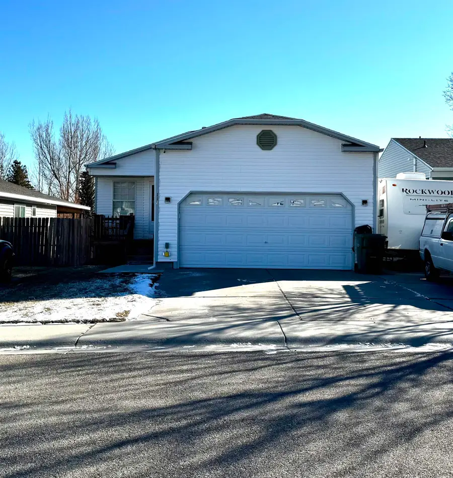 117 Magnolia Circle, Rock Springs, WY 82901 - Image #2