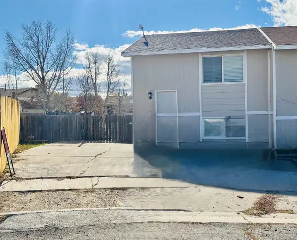 427 Thayer Cir, Evanston, WY 82930