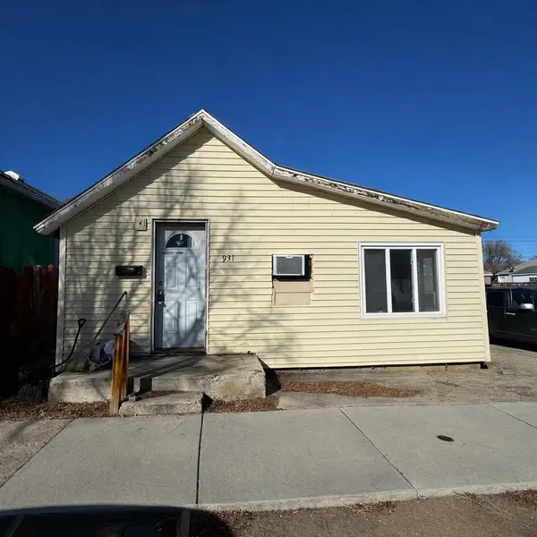 931 7th St, Rock Springs, WY 82901
