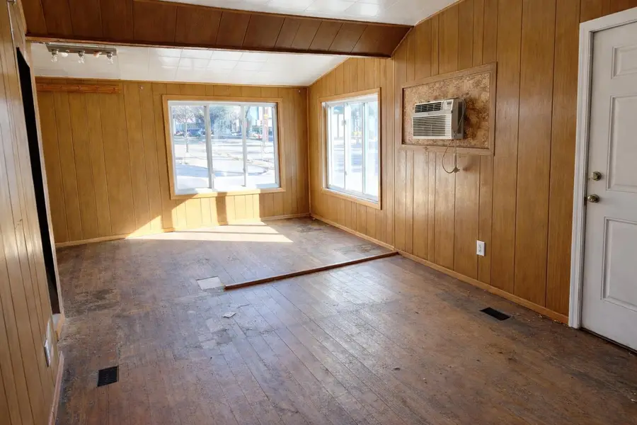 931 7th St, Rock Springs, WY 82901 - Image #3