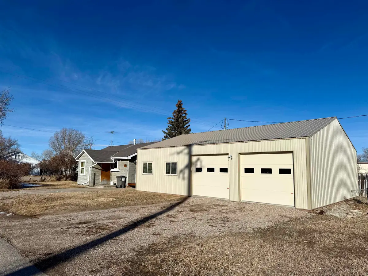 404 E Saratoga Avenue, Saratoga, WY 82331 - Image #1