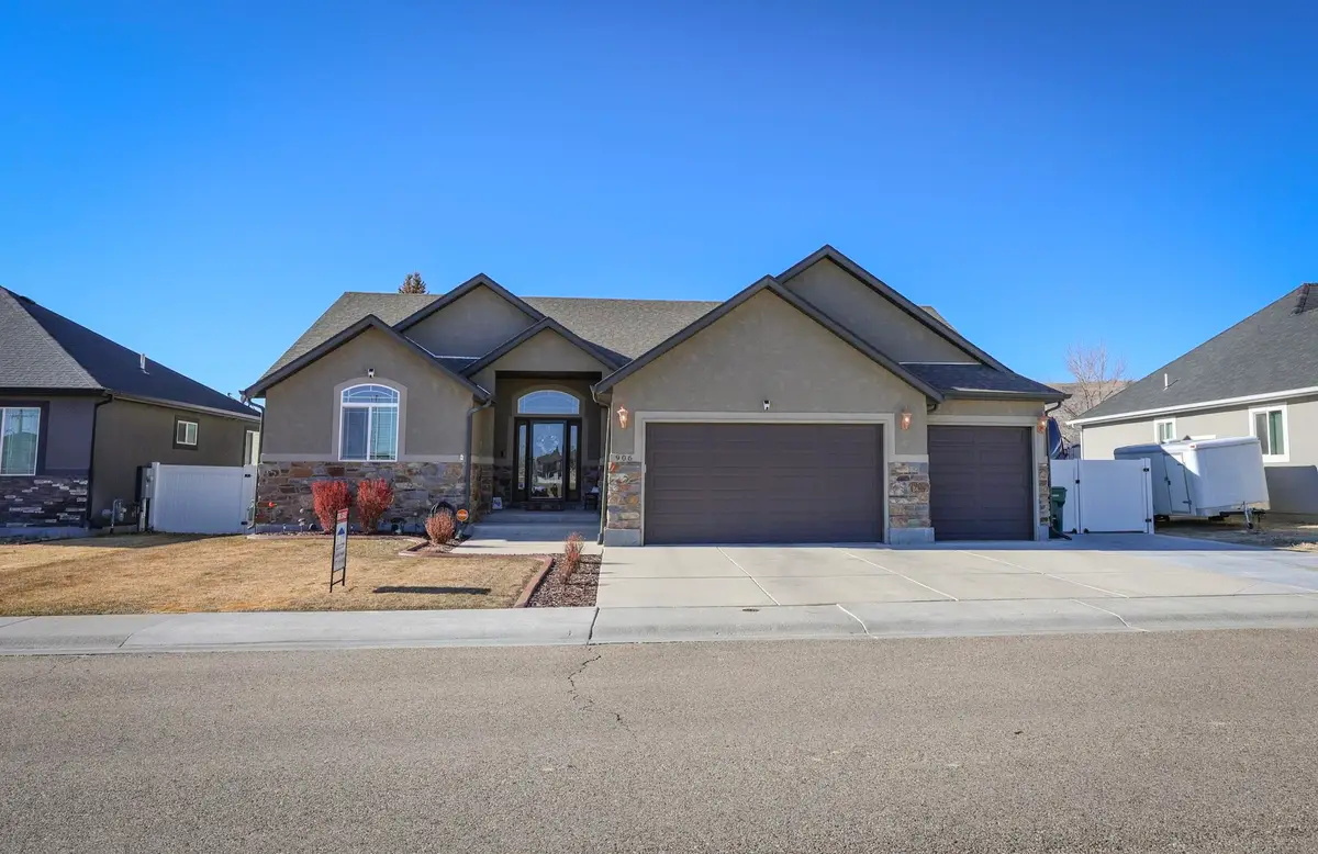 906 Winchester Boulevard, Rock Springs, WY 82901 - #1
