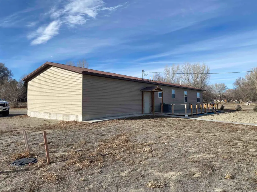 26 Paintbrush Dr, Riverton, WY 82501-3342 - Image #2