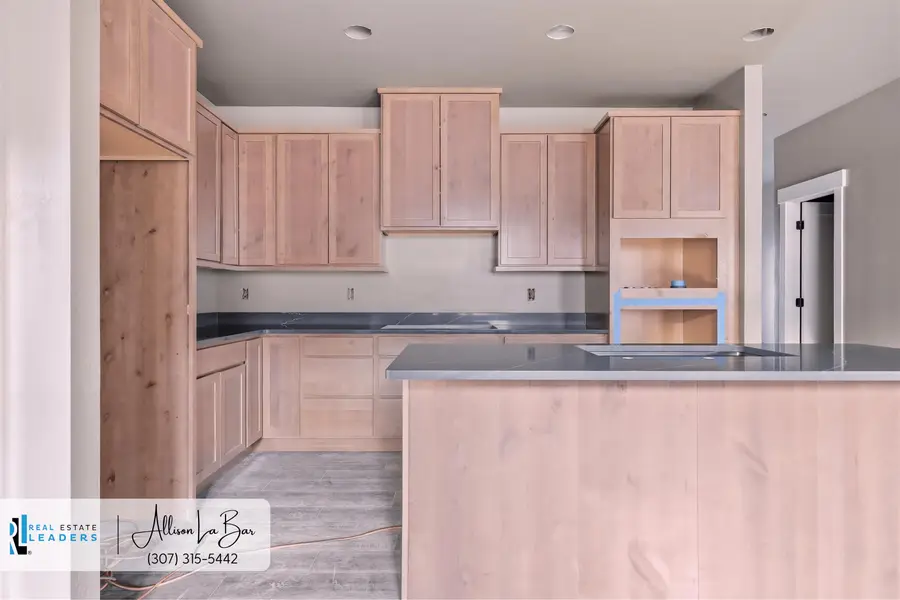 1661 Pinyon Parkway, Casper, WY 82609 - #2