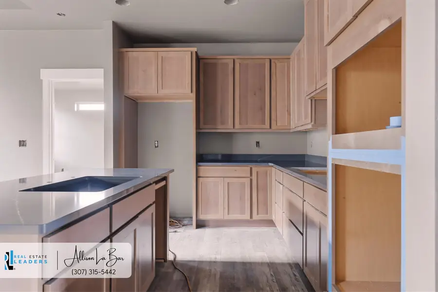 1661 Pinyon Parkway, Casper, WY 82609 - #3