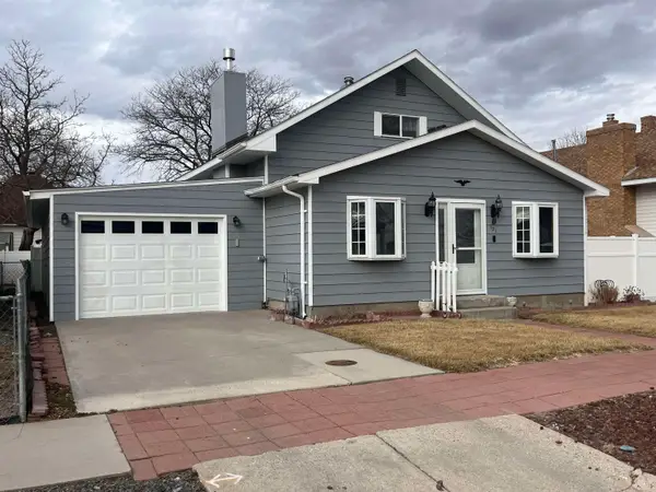 121 E Laramie ST, Guernsey, WY 82214