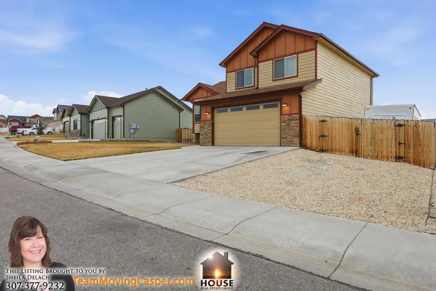 3028 Indian Springs Drive, Casper, WY 82604 - #3