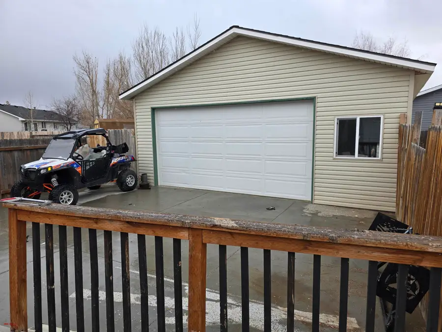 1440 N Riverbend, Green River, WY 82935 - #2
