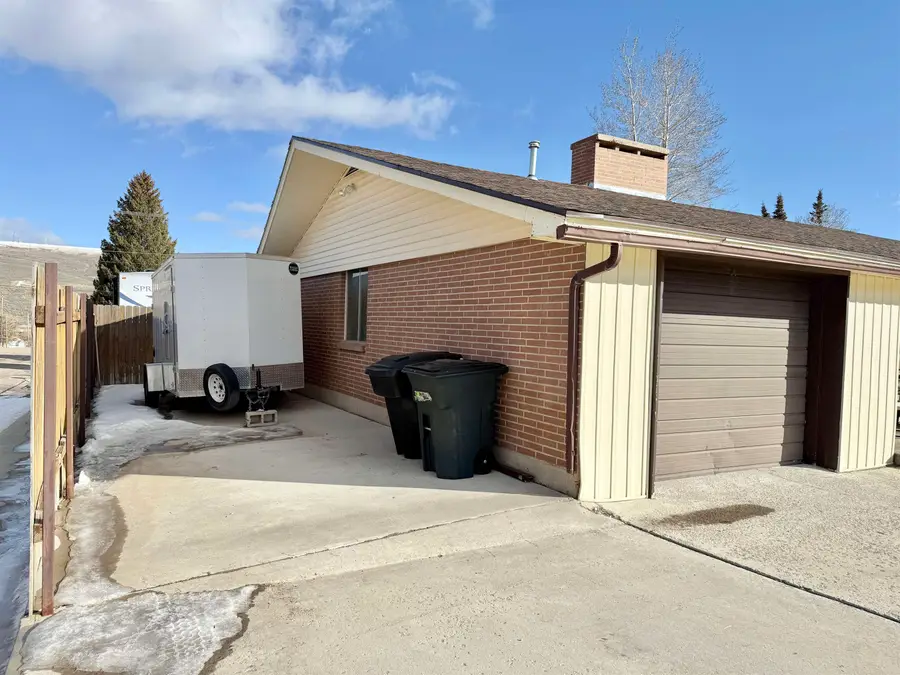 1434 3rd West Avenue, Kemmerer, WY 83101 - #3