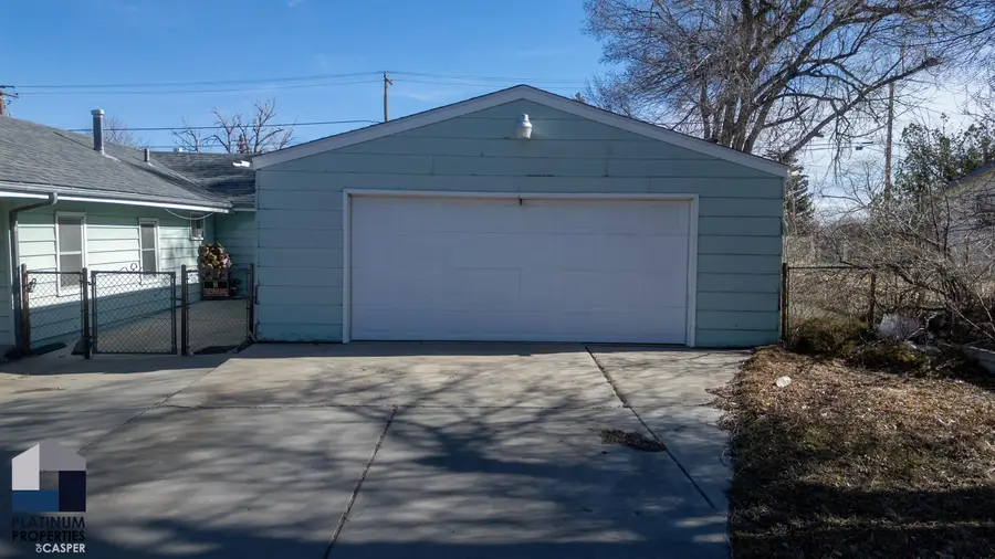 725 S Melrose, Casper, WY 82601 - #3