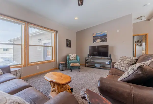 766 Victory Lane, Lander, WY 82520