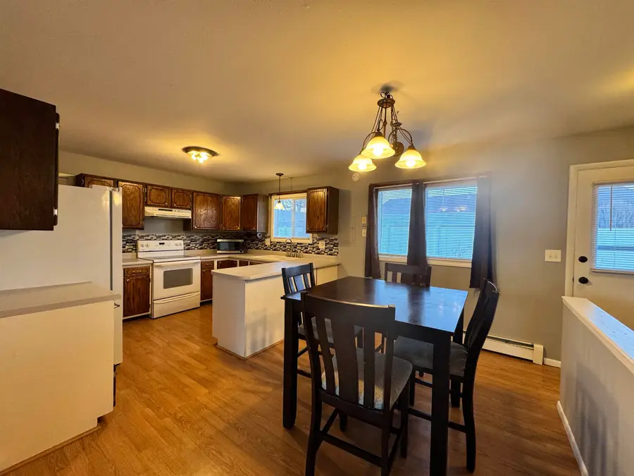 216 Sage Circle, Riverton, WY 82501 - #3