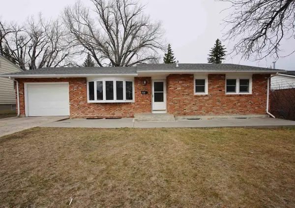 2110 Kingsboro Road, Casper, WY 82604