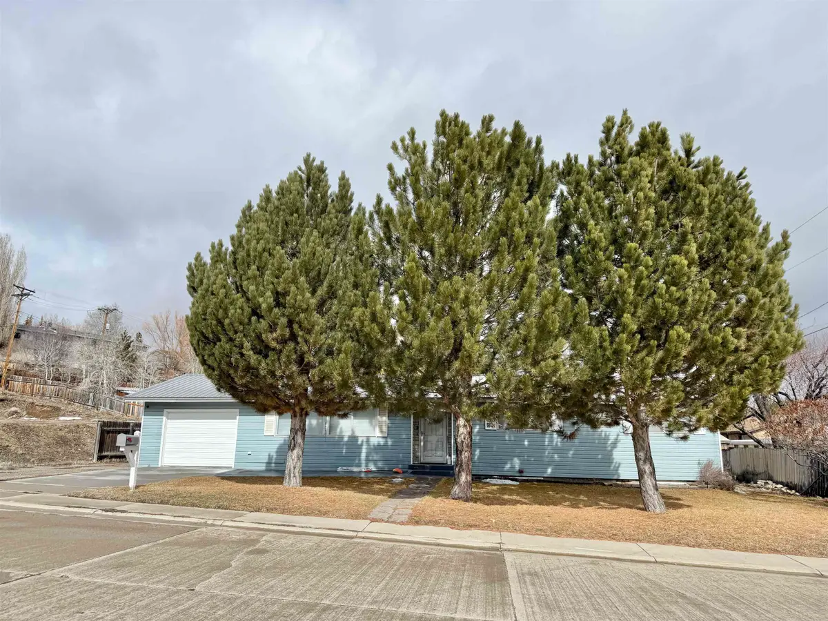 905 Elk Street, Kemmerer, WY 83101 - #1