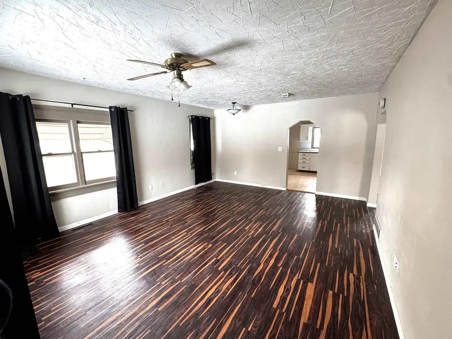 2142 E D Street, Torrington, WY 82240 - #2