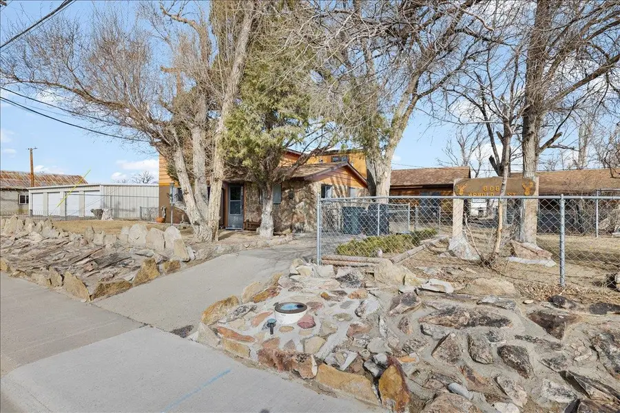 608 W Arnold Street, Glenrock, WY 82637 - #3
