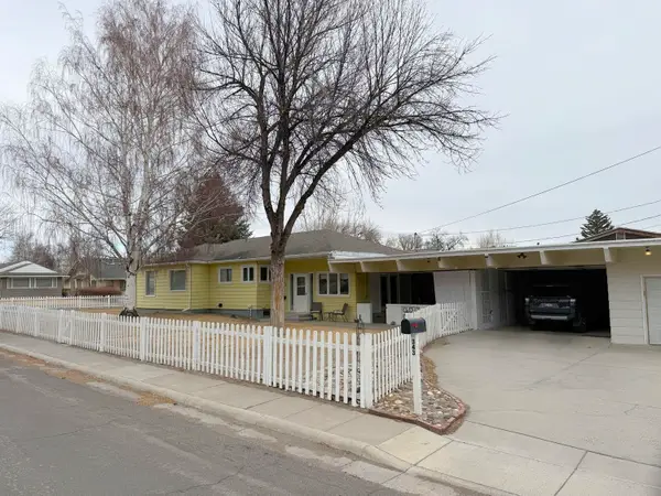 343 N 1st Street, Riverton, WY 82501