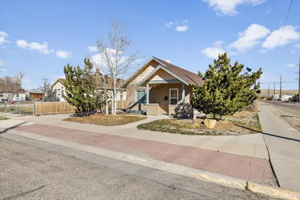 102 W G Street, Casper, WY 82601