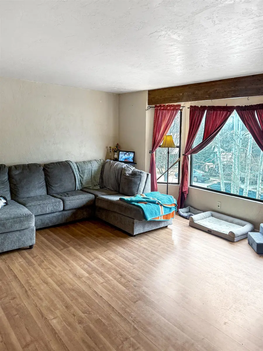 209 Jared Lane, Evanston, WY 82930 - #3