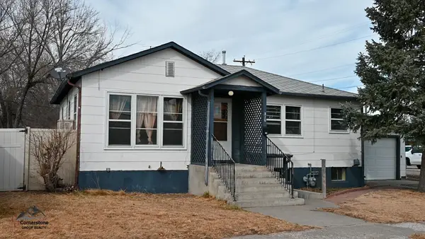 310 E Lincoln Avenue, Riverton, WY 82501