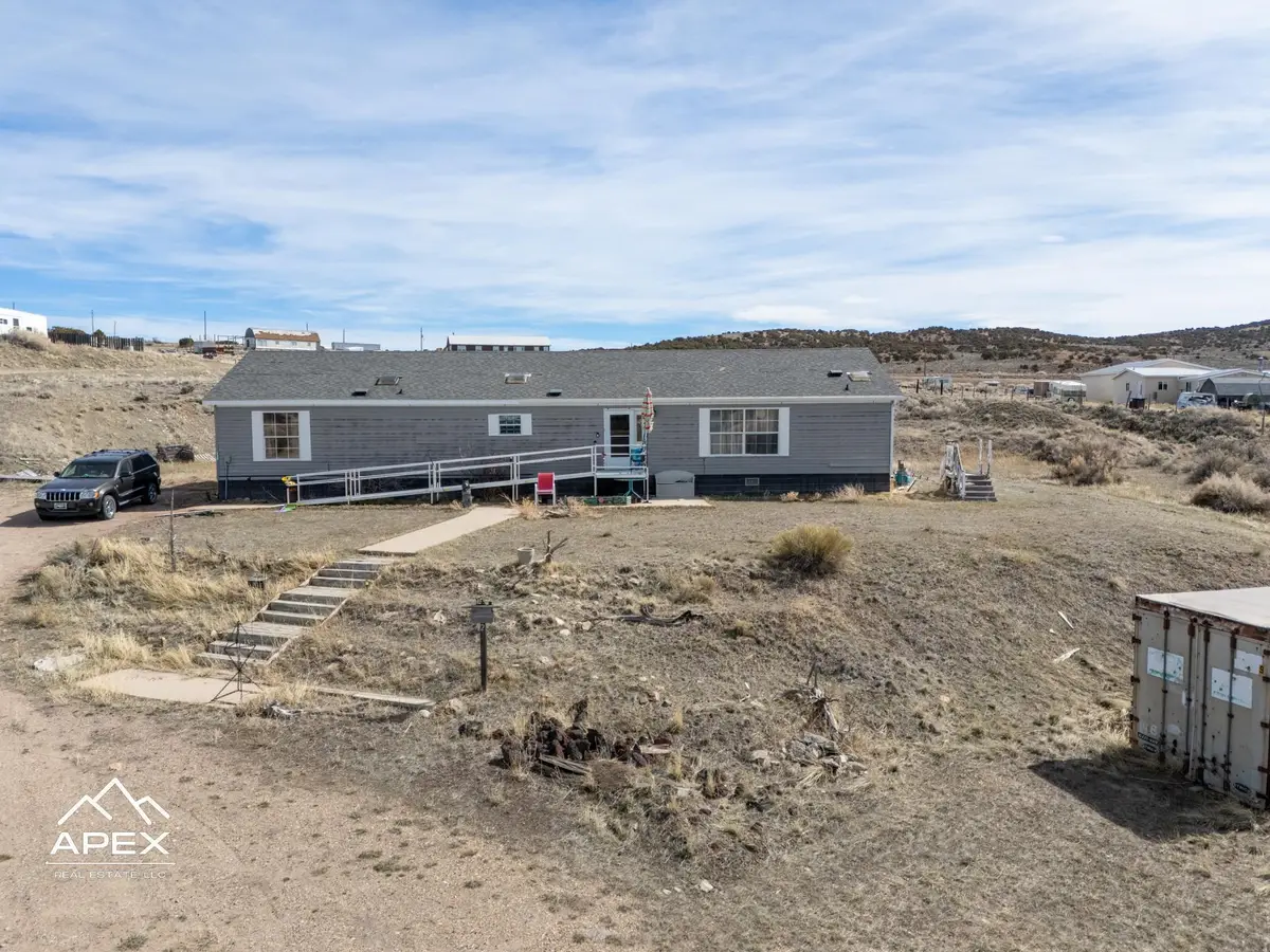 236 Remington Dr, Evanston, WY 82930 - #1