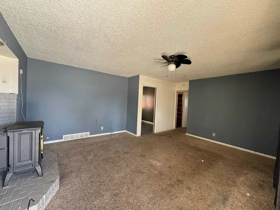 118 E Sunset DR, Riverton, WY 82501 - #3