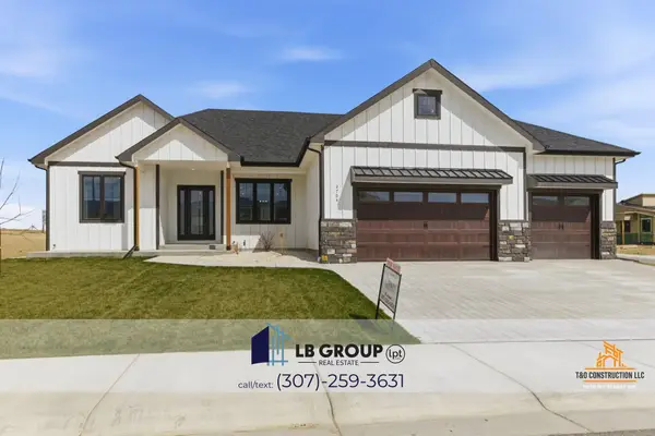 2704 Berkshire Way, Casper, WY 82609