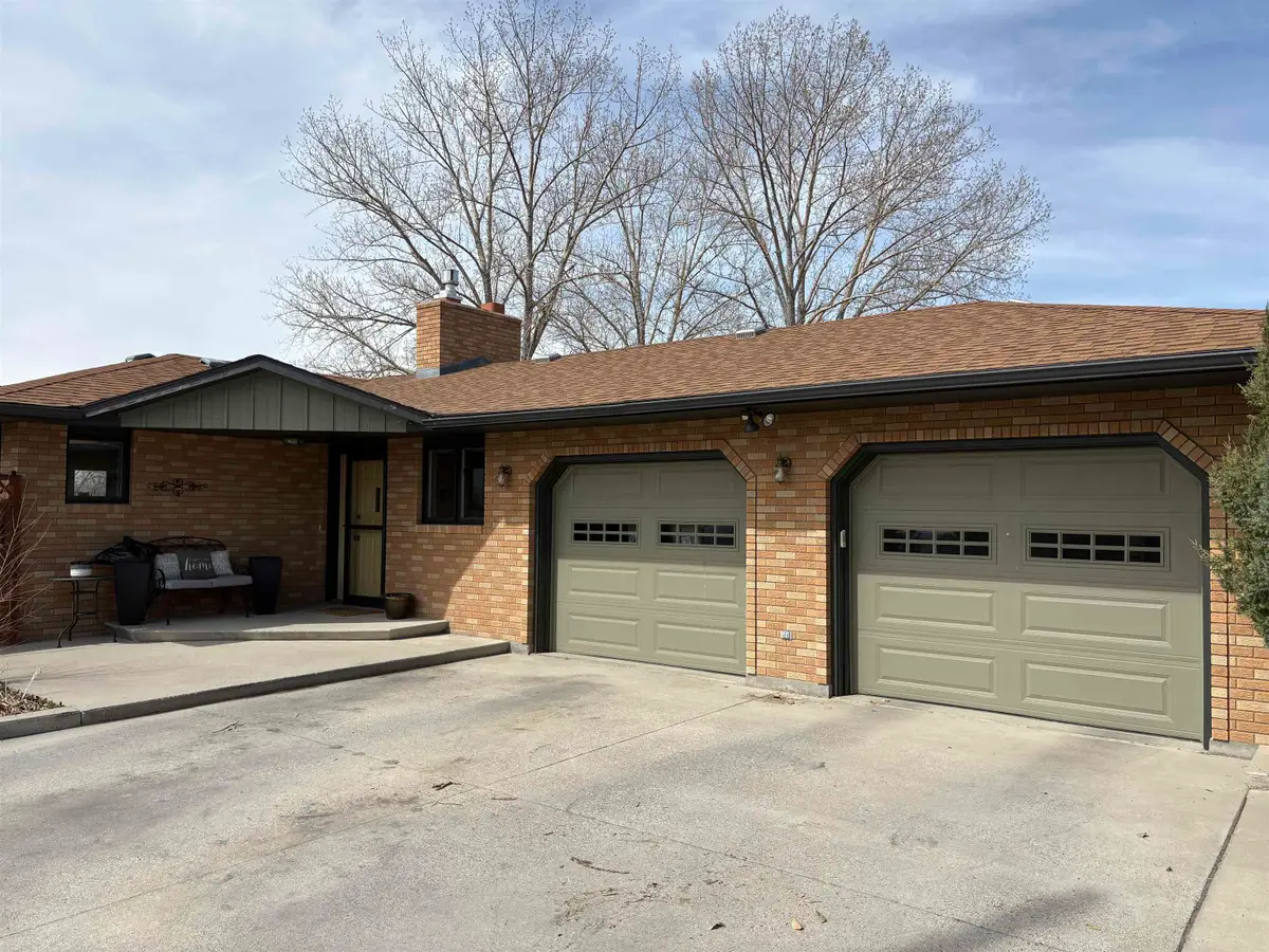 2447 W Main Street, Riverton, WY 82501 - #1