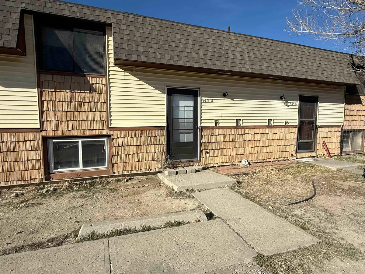 345 Anvil Dr, Green River, WY 82935 - #1