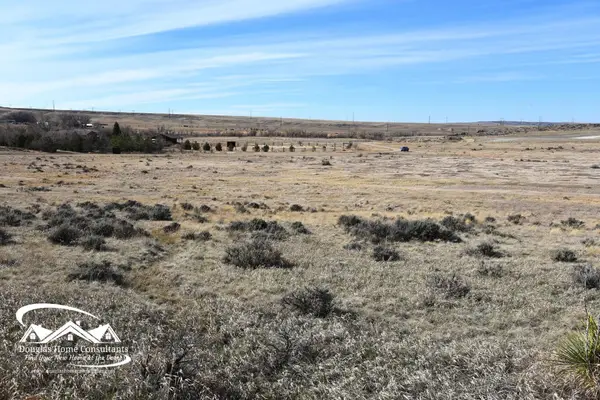 17 Bronze Wood Road, Glenrock, WY 82637