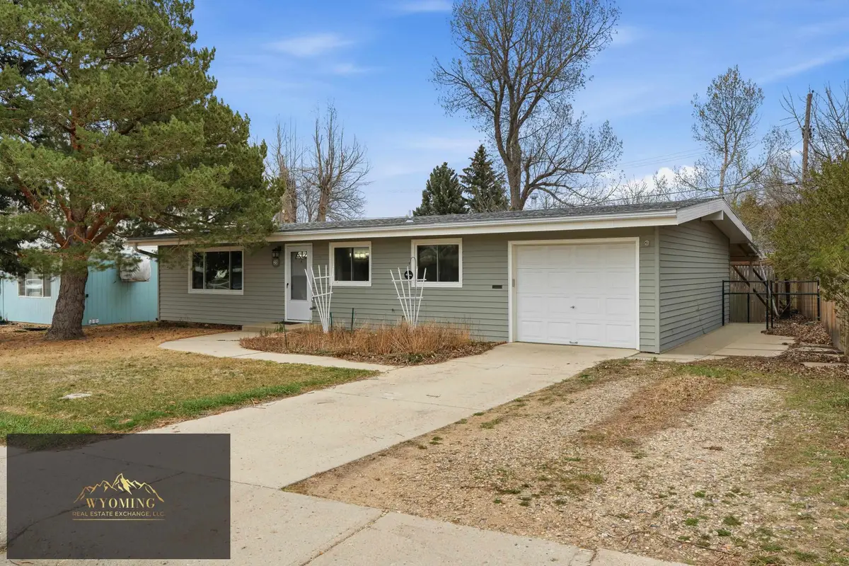 35 Dahlia St, Casper, WY 82604 - #1