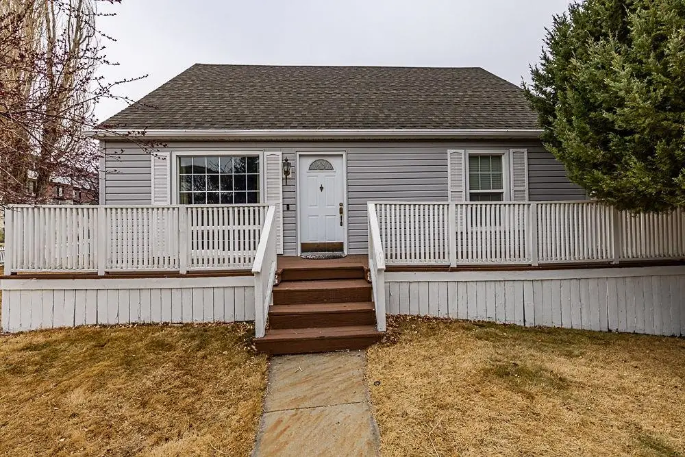 1915 S Carolina Dr, Green River, WY 82935-5705 - #1