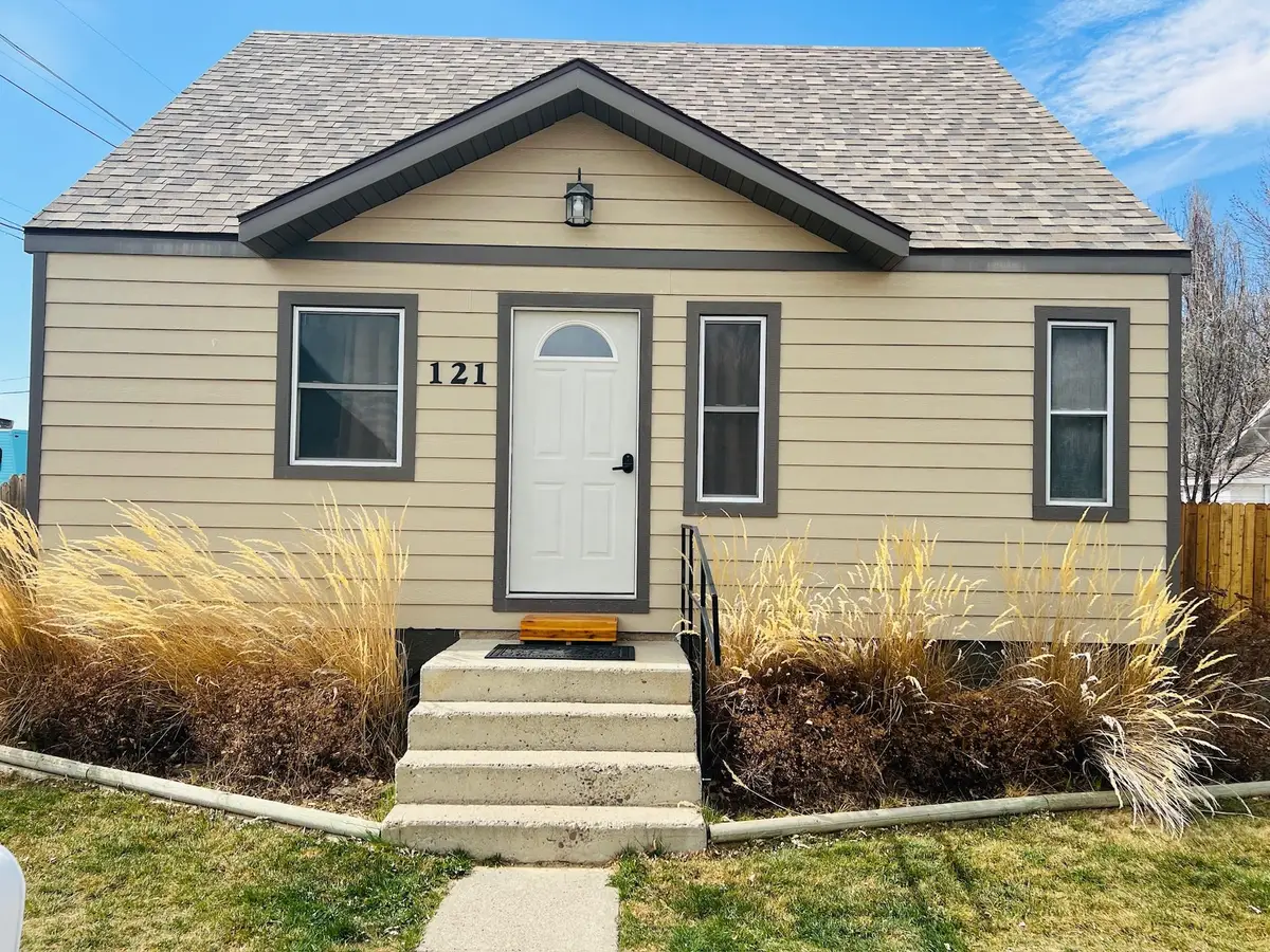 121 N 13th Street, Worland, WY 82401 - #1