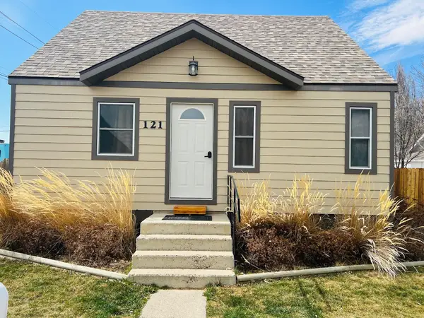 121 N 13th Street, Worland, WY 82401