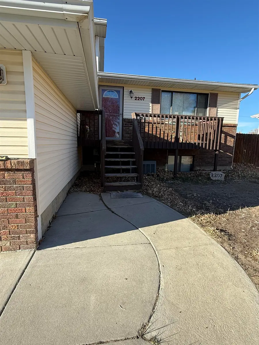 2207 Sierra Road, Rock Springs, WY 82901 - #2