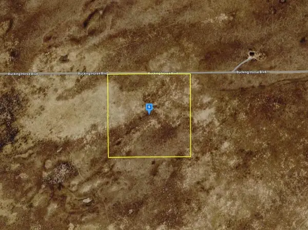 5601 Bucking Horse Boulevard, Evansville, WY 82636