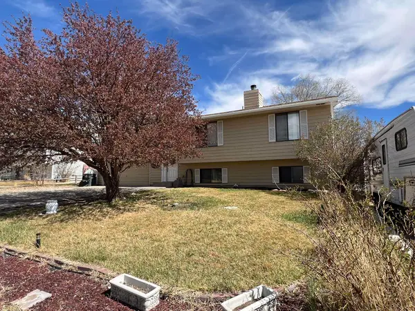 913 Eisenhower Drive, Rock Springs, WY 82901