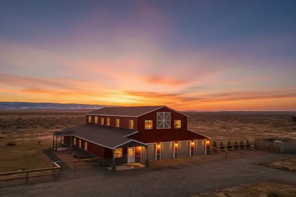 3151 Broken Trail Dr, Casper, WY 82601