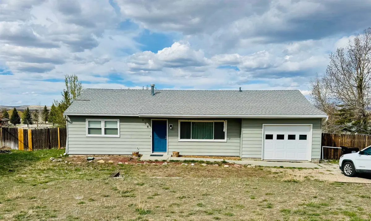 906 W Rochester Avenue, Saratoga, WY 82331 - #1