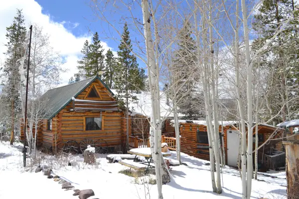 565 Wapiti, Robertson, WY 82944