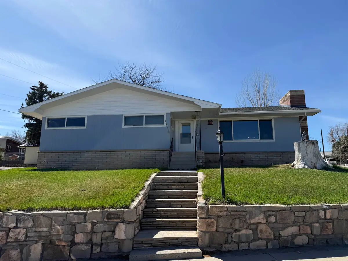 101 Sunset Avenue, Thermopolis, WY 82443 - #1