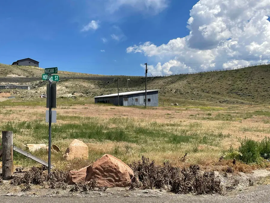 1 Hough Street, Dubois, WY 82513-0671 - #3