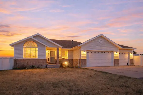 1506 CENTER DRIVE, Urie, WY 82937