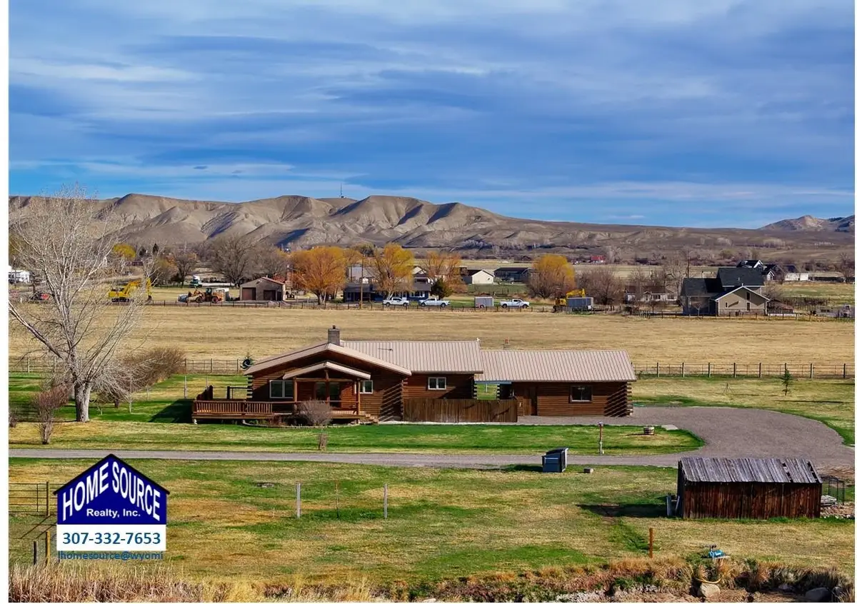 6 Hickerson Street, Lander, WY 82520 - #1