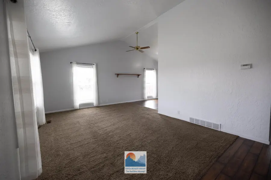 219 Marble Dr., Evanston, WY 82930 - #2