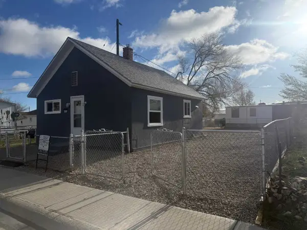 313 Pershing Street, Rawlins, WY 82301