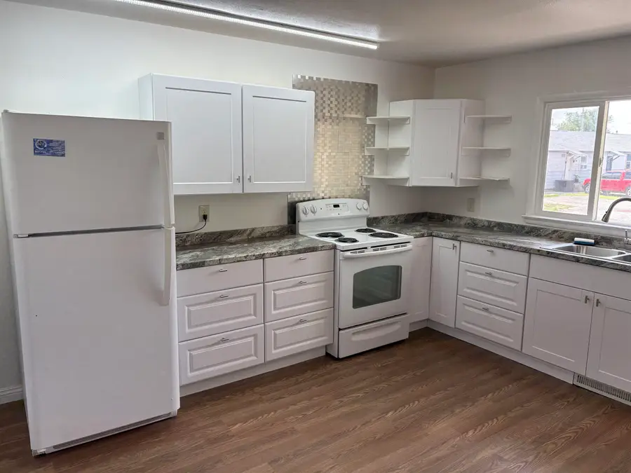 808 E Adams Ave, Riverton, WY 82501 - #2